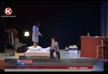 OVACIJE GLUMCIMA U PREDSTAVI “FRENKI I DŽONI”