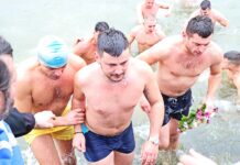 U KLADOVU NA BOGOJAVLJENJE 20.PLIVANJE ZA ČASNI KRST