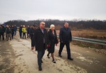 MINISTARKA ZORANA MIHAJLOVIĆ OBIŠLA NOVOSAGRAĐENI MOST KOD MILUTINOVCA