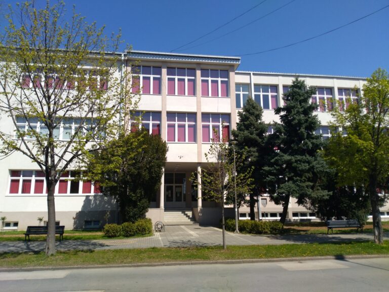 OD SREDE ŠKOLARCI NA MINI JESENJEM RASPUSTU