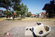 NN LICA SRUŠILA ČESMU U DEČJEM PARKU KOD OBJEKTA „SIMPO“ U KLADOVU