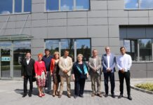 MINISTARKA PRIVREDE U KLADOVU