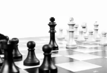 ŠAH: ĐERDAP NA KOTI OSAM