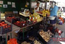 BEZ FISKALNIH KASA NA PIJACAMA I NAREDNE GODINE