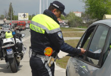 RIGOROZNE KONTROLE SAOBRAĆAJA U ZONAMA ŠKOLA