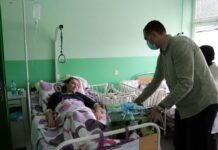 MATIJA ROĐEN ZA BOŽIĆ U KLADOVU /VIDEO/