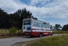 PANORAMSKIM AUTOBUSOM OD KLADOVA DO MANASTIRICE /VIDEO/
