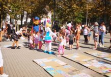 KLADOVO ZA POMOĆ DECI OBOLELE OD RAKA /VIDEO/