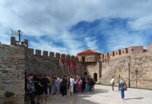 TVRĐAVA FETISLAM IMPRESIVNA TURISTIČKA ATRAKCIJA
