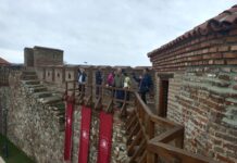 TURISTIČKE AGENCIJE I MEDIJI IZ RUMUNIJE POSETILI KLADOVO