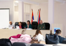 POSMATRAČI OEBS-A PRATIĆE IZBORE U OPŠTINI KLADOVO