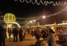 NOVOGODIŠNJI BAZAR “ KLADOVO OPŠTINA OTVORENOG SRCA“