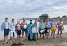 PRVI PUT ZA ČASNI KRST PLIVALO SE I U BRZOJ PALANCI