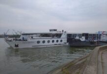 U SREDU STIŽE KRUZER „PRIMADONA“