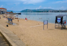 SEZONA KUPANJA NA GRADSKOJ PLAŽI DO 1. SEPTEMBRA