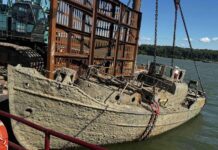 IZ DUNAVA KOD PRAHOVA IZVAĐEN JOŠ JEDAN POTOPLJENI NEMAČKI BROD