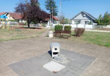 BEZ KOMENTARA-SLOMLJENA ČESMA U DEČJEM PARKU „SIMPO“