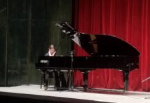 KLAVIRSKI KONCERT JELENE IVAŠKOVIĆ U DOMU KULTURE U KLADOVU