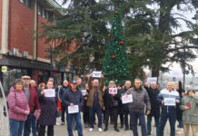15 MINUTA TIŠINE KOD DOMA OMLADINE U KLADOVU