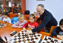 OD 7. SEPTEMBRA PONOVO RADI ŠKOLICA ŠAHA U PAROHIJSKOM DOMU U KLADOVU