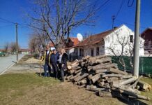 IZBEGLICAMA I INTERNO RASELJENIM PORODICAMA DONIRANA DRVA ZA OGREV