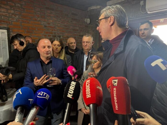 vučić u Kostolu 6 (1)