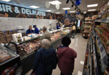 SVEŽE MESO I RIBA,VOĆE I POVRĆE IZUZETI IZ UREDBE O OGRANIČAVANJU MARŽE