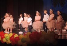 PREDŠKOLCI PU „NEVEN“ OPROSTILI SE OD DETINJSTVA UZ ZAVRŠNU PRIREDBU