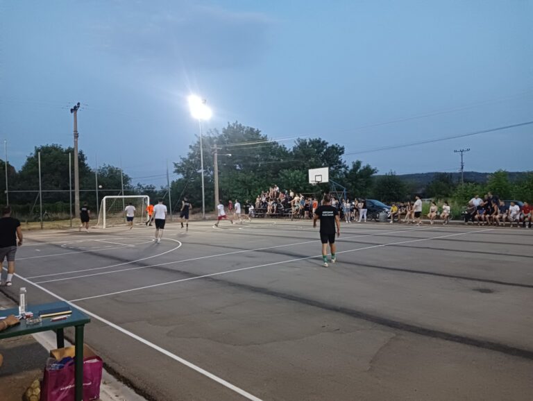 VEČERAS ZAVRŠNI MEČEVI NA TURNIRU „KOSTOL 2025“