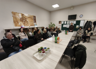 ODRŽANA TRIBINA „OHRABRENI RODITELJI, OSNAŽENA DECA“