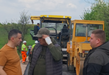 Pet kilometara asfalta u Petrovom Selu