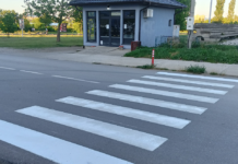 Na ulicama u Kladovu u toku obeležavanje horizontalne signalizacije
