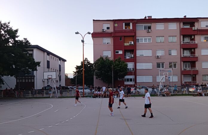 d turnir