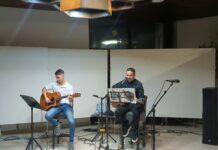 Muzičko-poetsko veče obeležili najlepši ljubavni stihovi i zvuci balada koje opstaju u vremenu