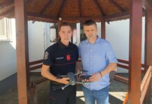 Goran Matović čestitao Dan Sektora za vanredne situacije i donirao dron VSJ Kladovo dar opštine Kladovo