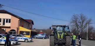 Sezona radova u polju, oprez traktori na putevima